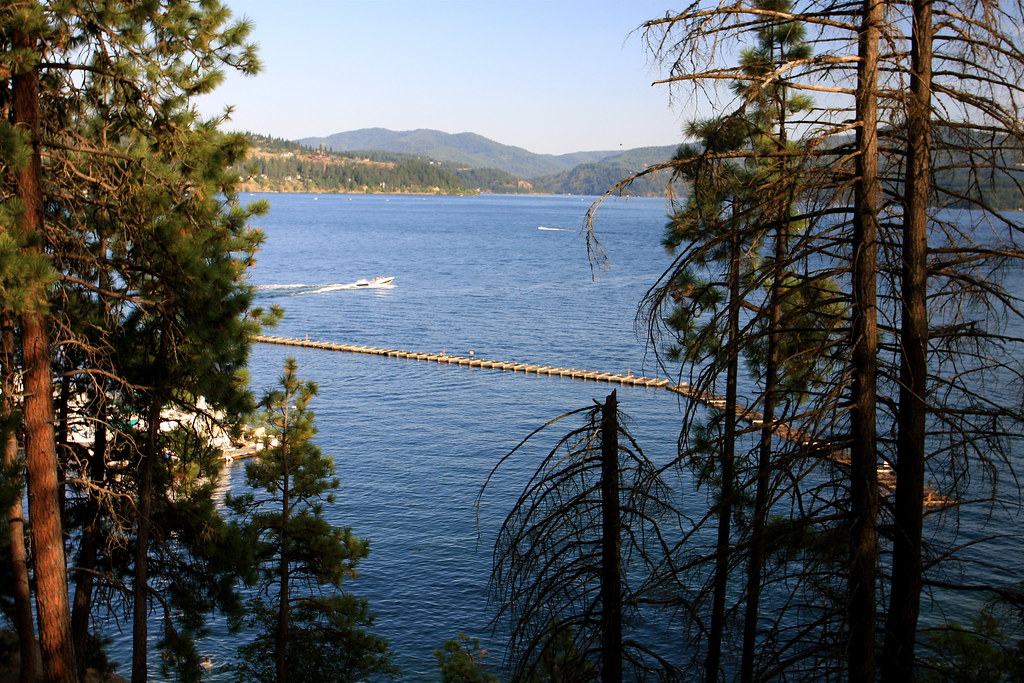 Coeur d' Alene lake Coeur d' Alene lake